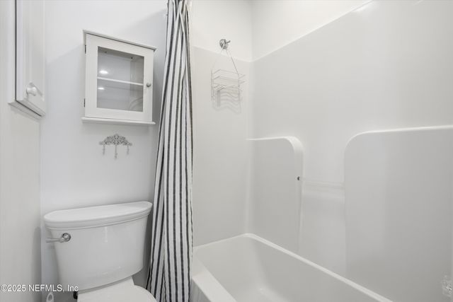 1409 4TH Street N, Jacksonville Beach, FL 32250