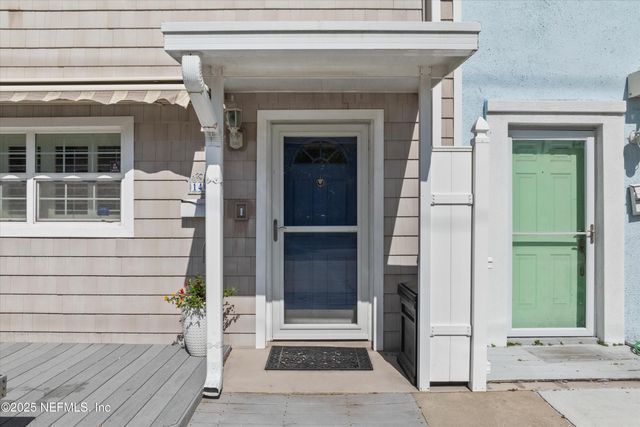 1409 4TH Street N, Jacksonville Beach, FL 32250