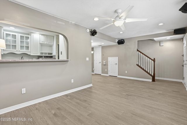 1409 4TH Street N, Jacksonville Beach, FL 32250