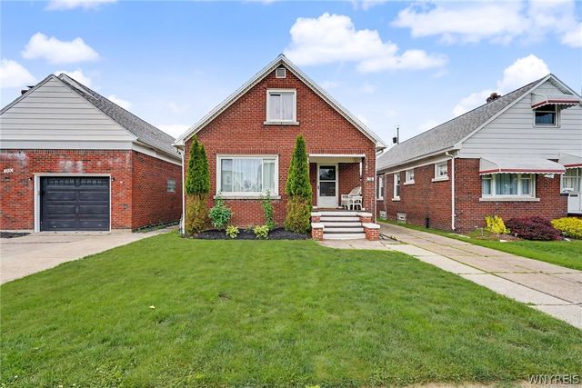 106 Palm Street, Lackawanna, NY 14218