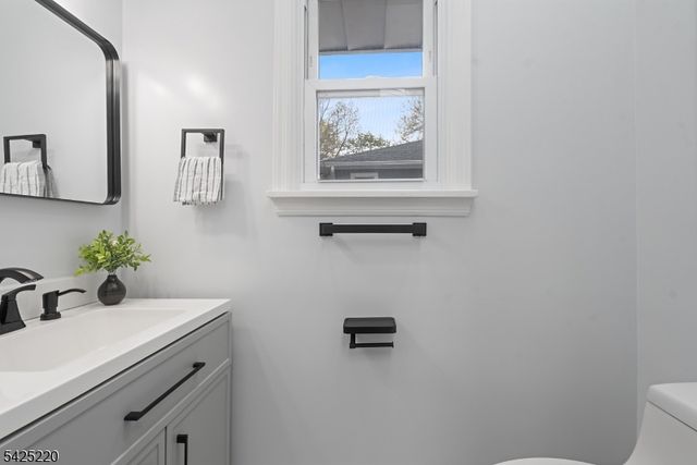 6 Dawes Ave, West Orange Twp., NJ 07052