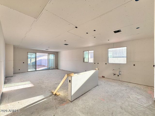 15749 W CORTE DEL SOL ESTE --, Waddell, AZ 85355