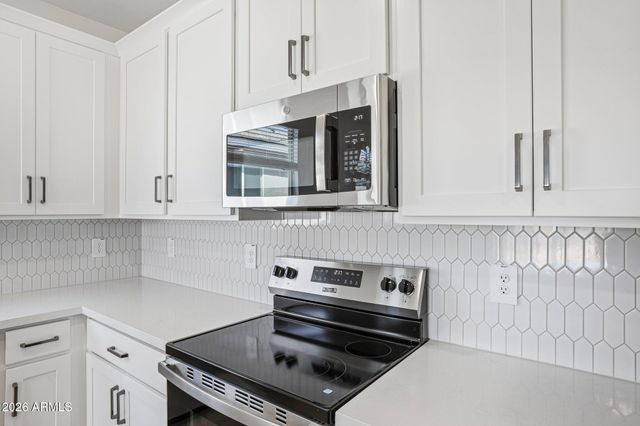 15749 W CORTE DEL SOL ESTE --, Waddell, AZ 85355