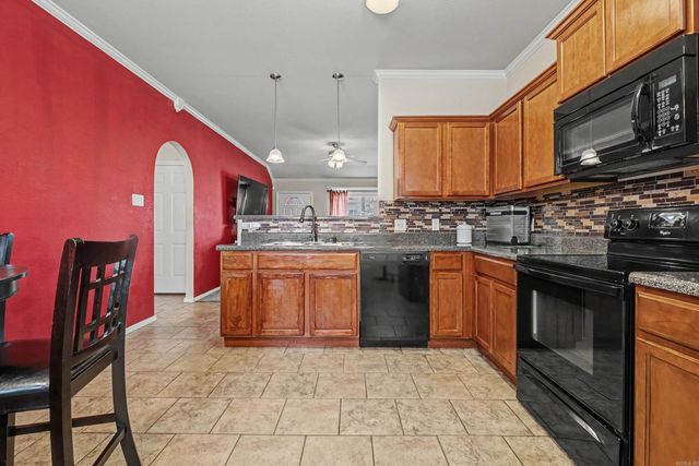 44 Bracey Circle, Little Rock, AR 72204