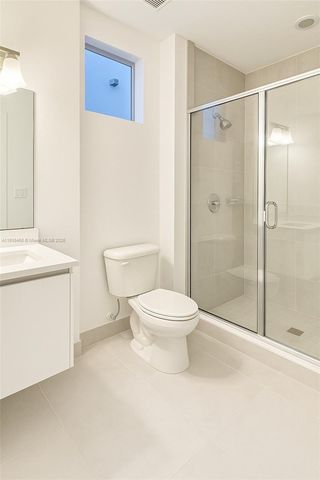 6846 NW 103rd Ave 6846, Doral, FL 33178