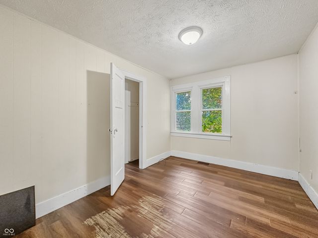 1023 E Edwards Avenue, Indianapolis, IN 46227