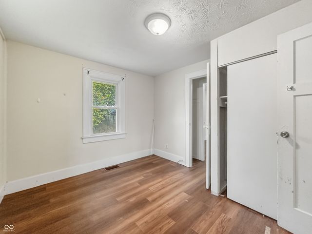 1023 E Edwards Avenue, Indianapolis, IN 46227