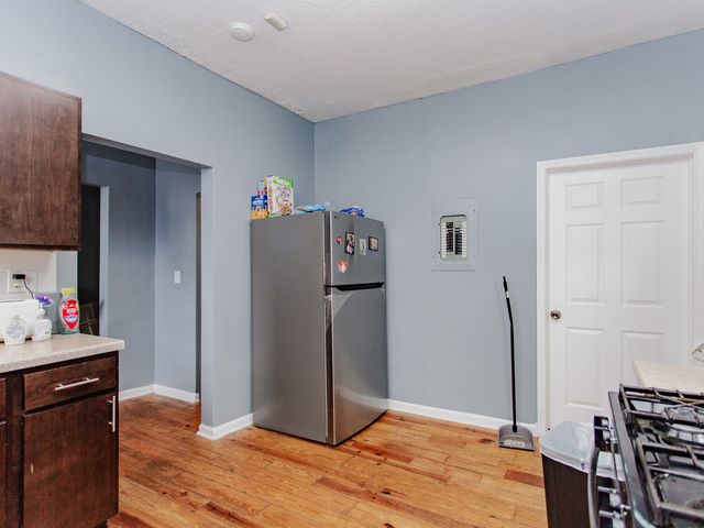 4400 W Jackson Boulevard, Chicago, IL 60624
