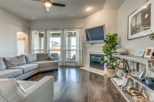 1201 Skyflower Lane, Celina, TX 75009