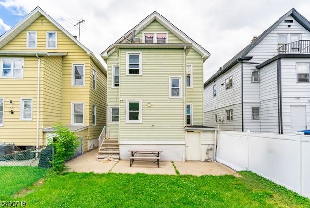 632 Grier Ave, Elizabeth City, NJ 07202