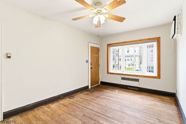 632 Grier Ave, Elizabeth City, NJ 07202