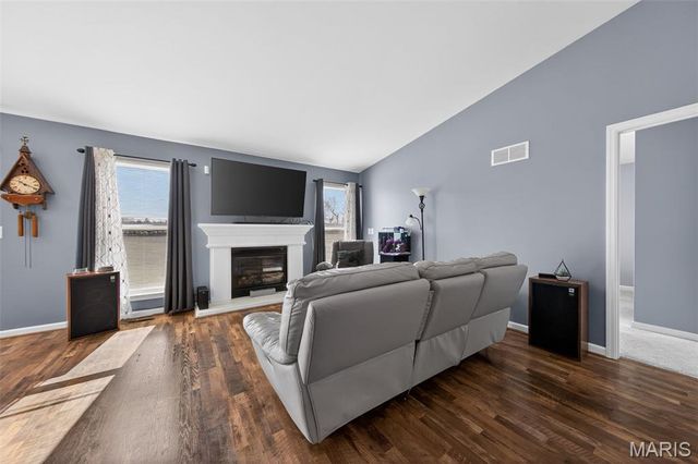 1316 Durham Drive, Herculaneum, MO 63048