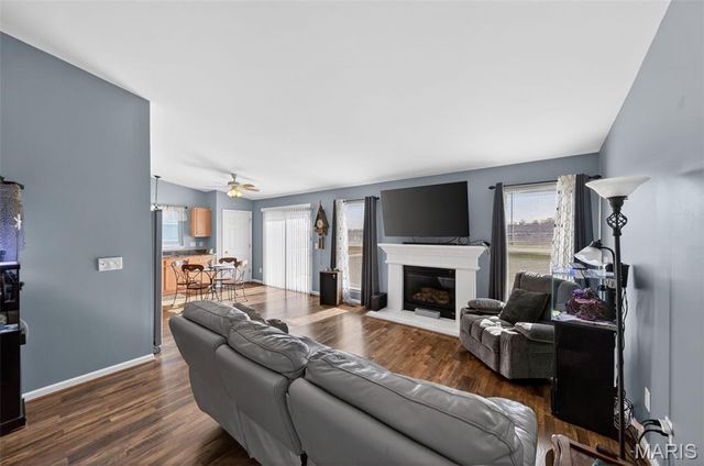 1316 Durham Drive, Herculaneum, MO 63048