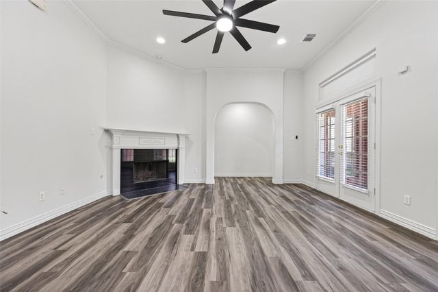 5905 Sawyer Drive, Pearland, TX 77581