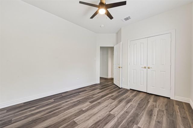 5905 Sawyer Drive, Pearland, TX 77581