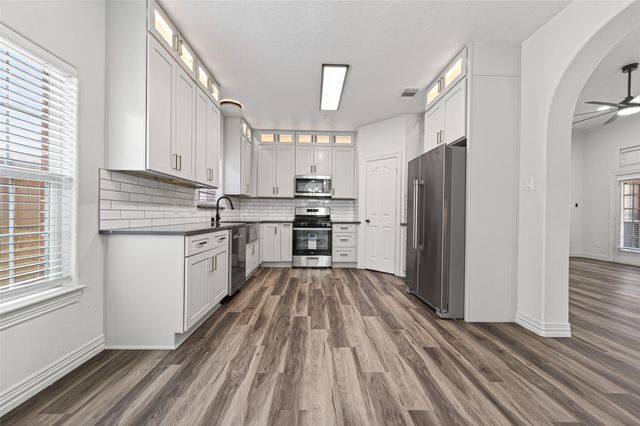 5905 Sawyer Drive, Pearland, TX 77581