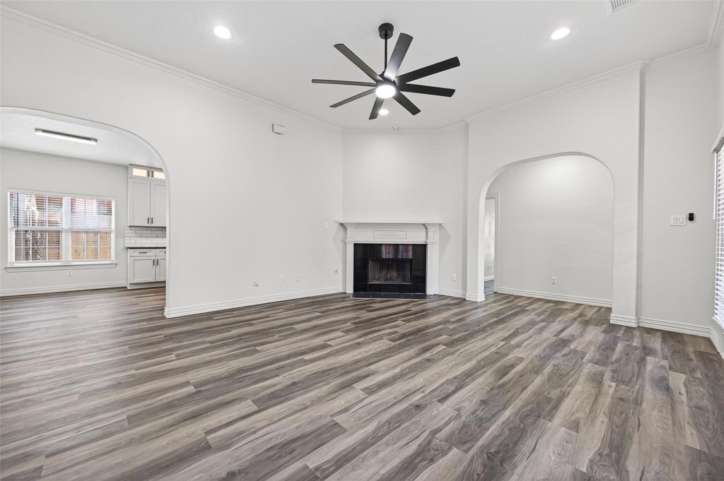 5905 Sawyer Drive, Pearland, TX 77581