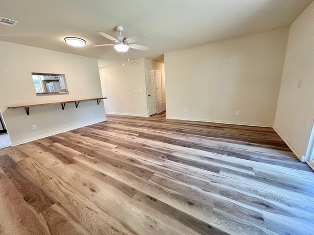 61 NW Silva Drive, Fort Walton Beach, FL 32548