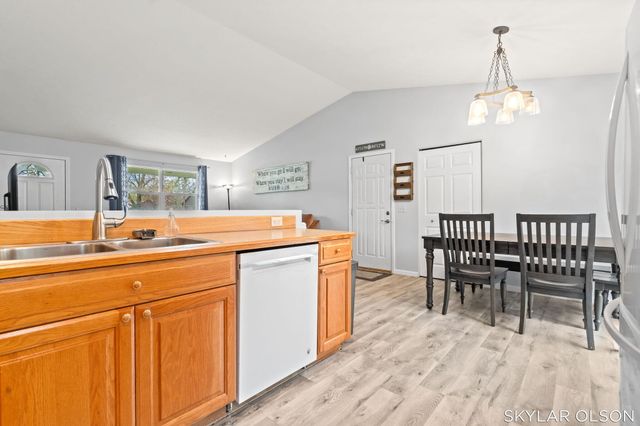 2900 Kooi Street, Muskegon, MI 49444