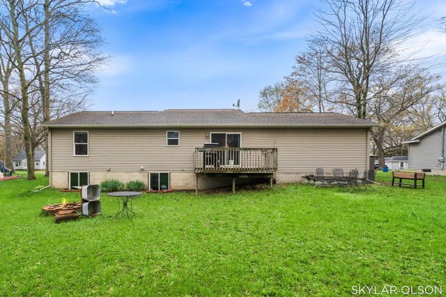 2900 Kooi Street, Muskegon, MI 49444