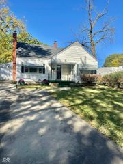 2216 E 6th Street, Anderson, IN 46012