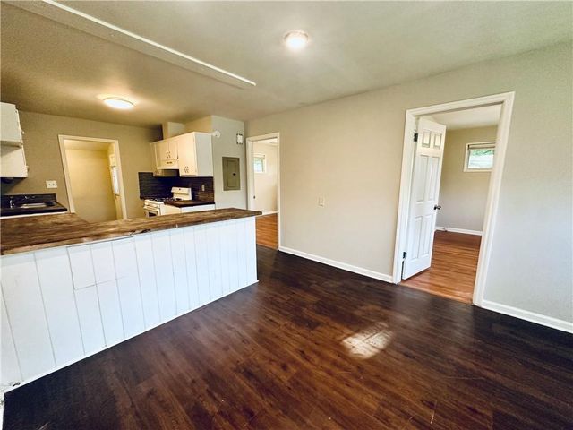 1443 Vesta Avenue, East Point, GA 30344