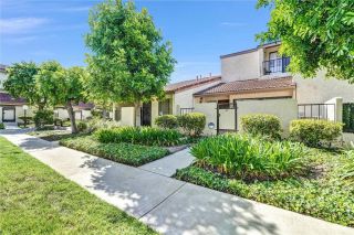 18136 Oxnard Street 40, Tarzana, CA 91356