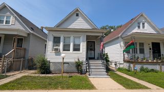 7528 S Dorchester Avenue, Chicago, IL 60619