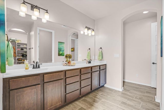 171 Suez Road NE, Rio Rancho, NM 87124