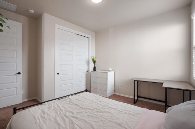 171 Suez Road NE, Rio Rancho, NM 87124