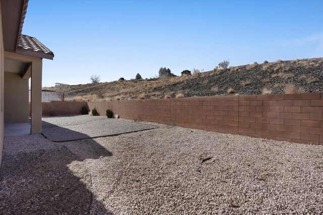 171 Suez Road NE, Rio Rancho, NM 87124