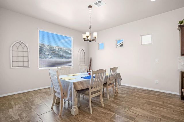 171 Suez Road NE, Rio Rancho, NM 87124