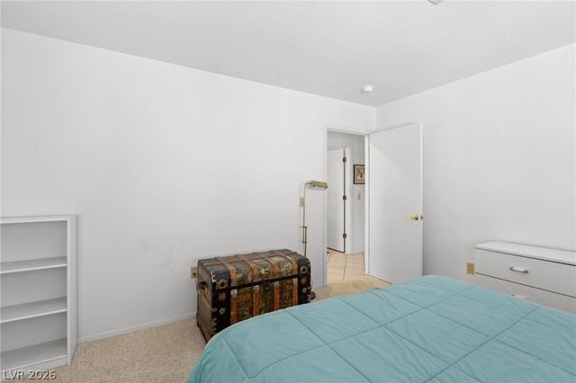 2401 Dove Valley Court, Las Vegas, NV 89134