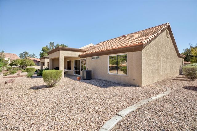 2401 Dove Valley Court, Las Vegas, NV 89134