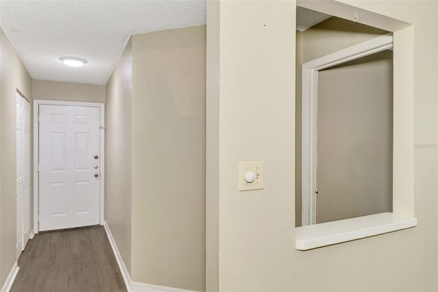 4045 CROCKERS LAKE BOULEVARD 11, Sarasota, FL 34238