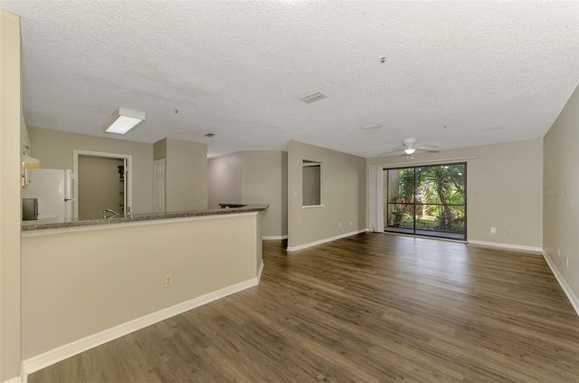 4045 CROCKERS LAKE BOULEVARD 11, Sarasota, FL 34238