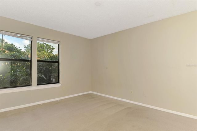 4045 CROCKERS LAKE BOULEVARD 11, Sarasota, FL 34238