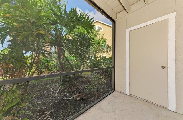 4045 CROCKERS LAKE BOULEVARD 11, Sarasota, FL 34238