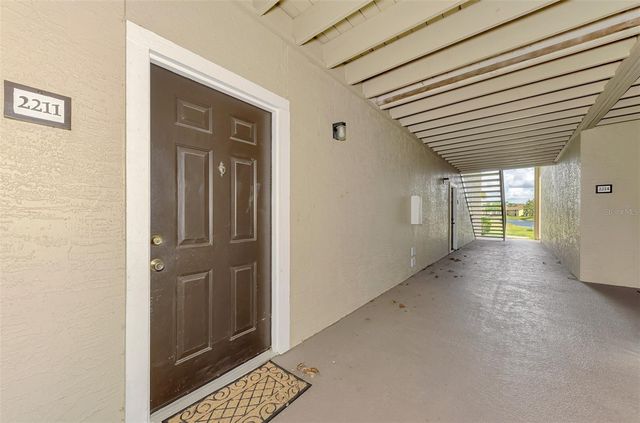 4045 CROCKERS LAKE BOULEVARD 11, Sarasota, FL 34238