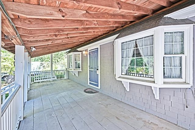 22 Adams Avenue, Seabrook, NH 03874