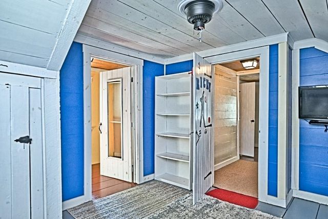 22 Adams Avenue, Seabrook, NH 03874
