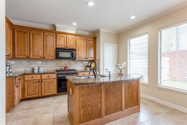 4313 Lake Walk Court, Missouri City, TX 77459
