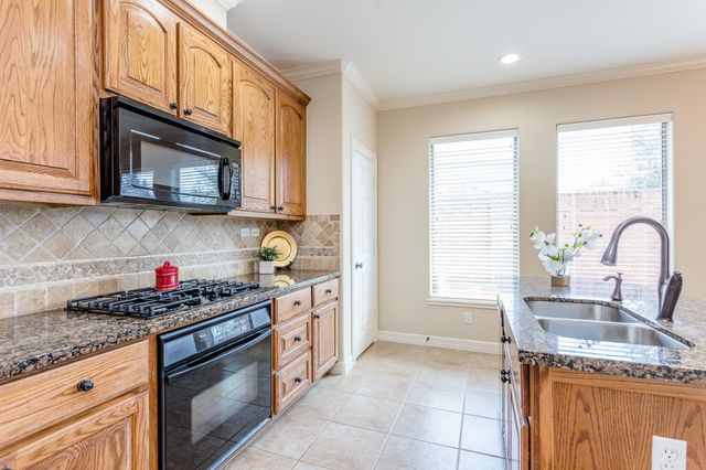 4313 Lake Walk Court, Missouri City, TX 77459