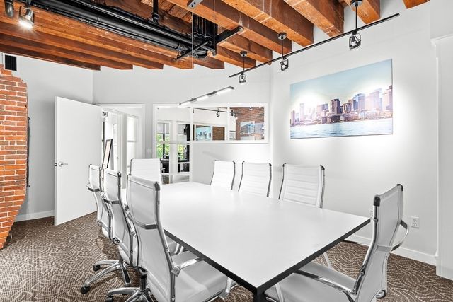 28 Atlantic Ave 222, Boston, MA 02109