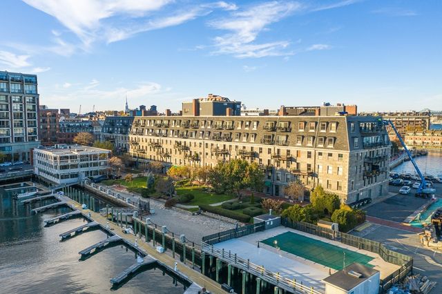 28 Atlantic Ave 222, Boston, MA 02109
