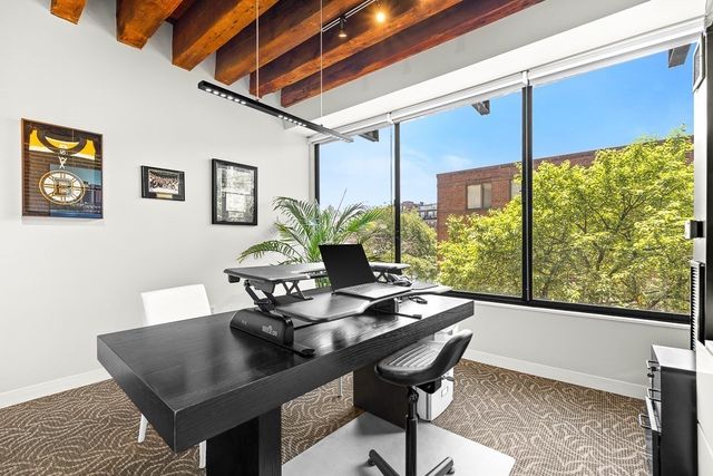 28 Atlantic Ave 222, Boston, MA 02109