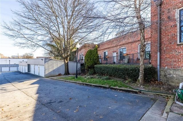 644 Wells SW 16, Atlanta, GA 30310