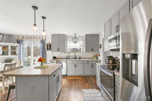8117 Obrien Drive, Cedar Hill, MO 63016
