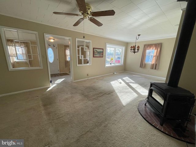 50 VAN BUREN ST, Deepwater, NJ 08023