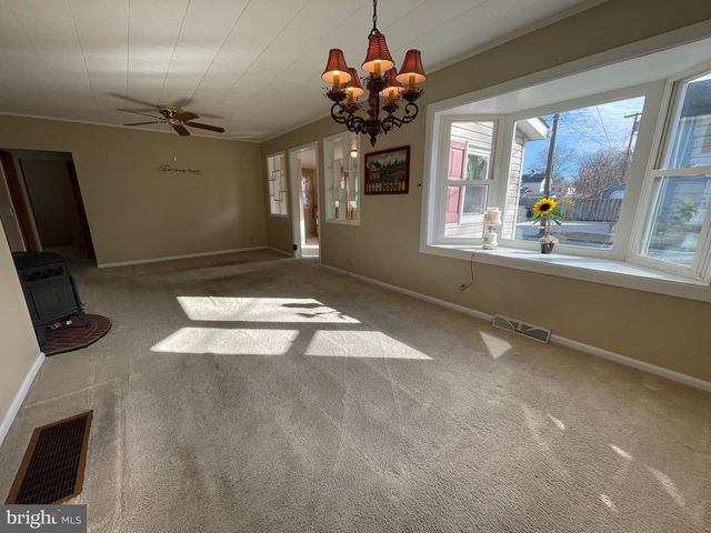 50 VAN BUREN ST, Deepwater, NJ 08023